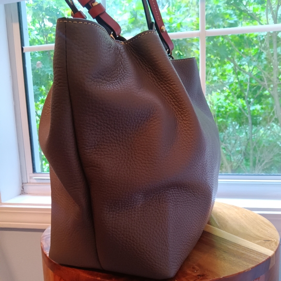 Dooney & bourke - Picture 7 of 16